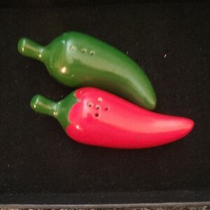 Source Unknown Green and Red Chili Pepper Shakers